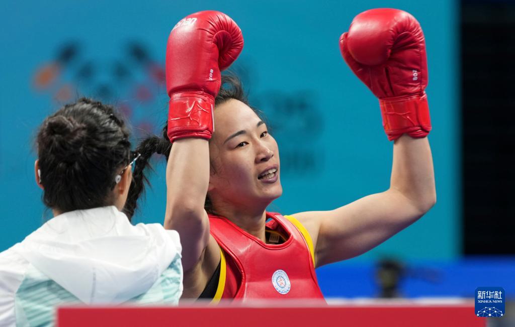 塞米鲁米, 志勤战胜伊, src