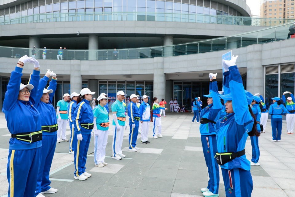 活动的生动, 培训尾声